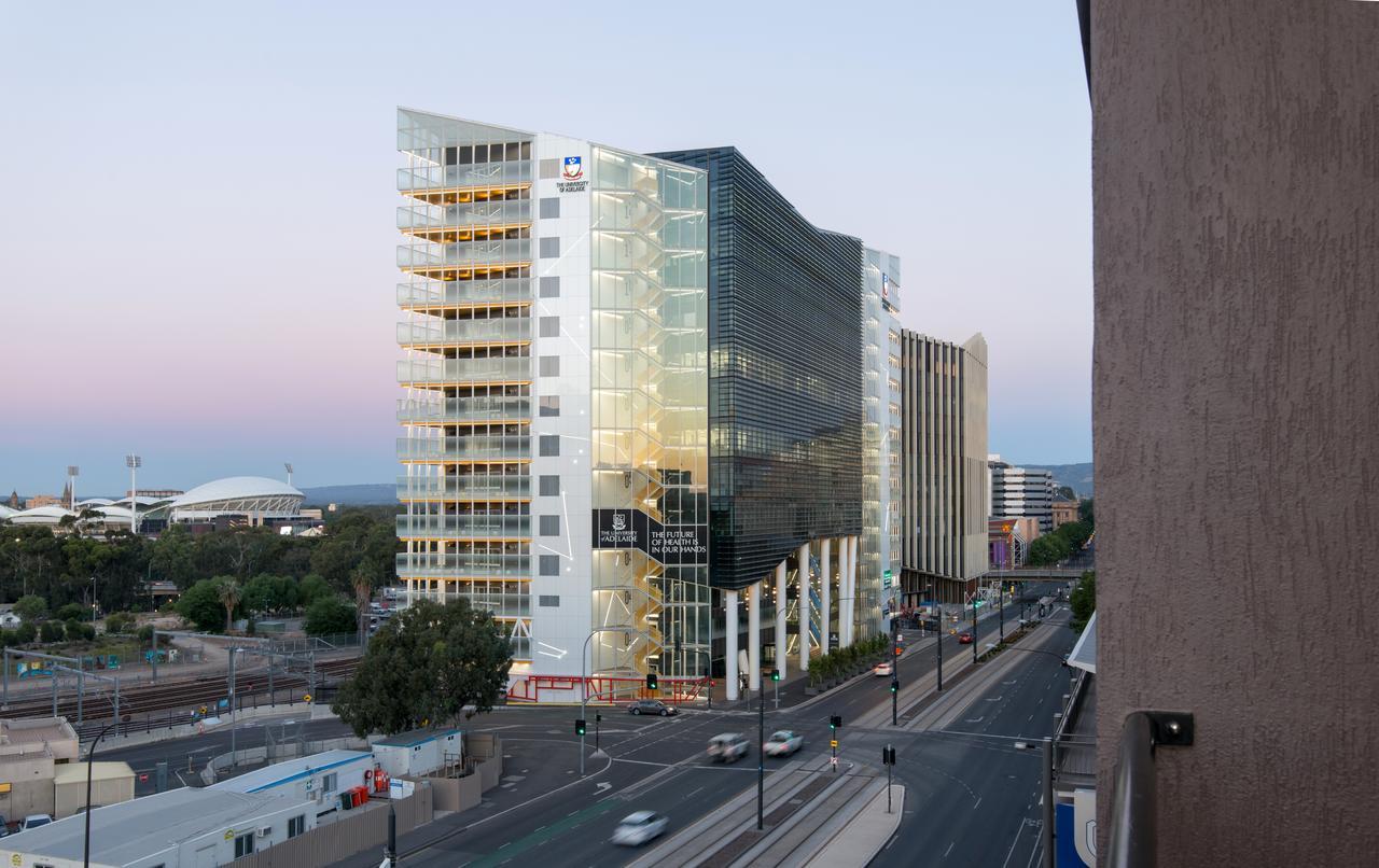 Adelaide Riviera Hotel Extérieur photo